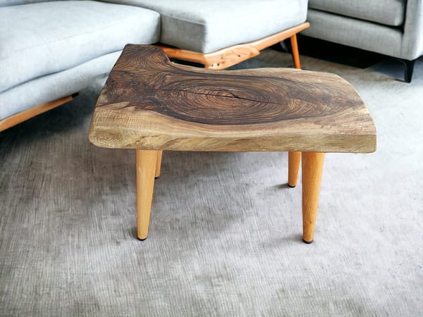 WG-1088 Handmade Walnut Live Edge Coffee Table – Rustic & Modern Wood Design