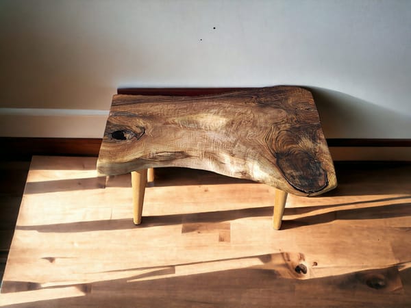WG-1037 Unique Walnut Live Edge Coffee Table – Handmade Natural Wood Art