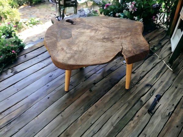 WG-1096 Handmade Live Edge Coffee Table – Premium Walnut Wood, Rustic Style