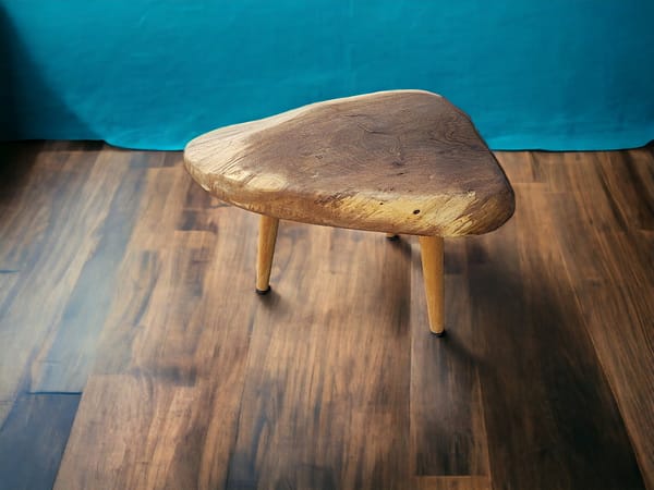 WG-1063 Unique Walnut Live Edge Coffee Table – Handmade Natural Wood Art