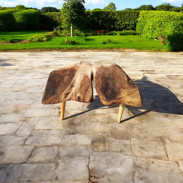 WG-1032 Handmade Live Edge Coffee Table – Premium Solid Walnut Wood Piece